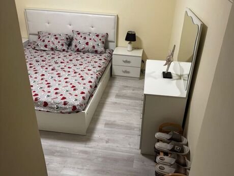 2 otaqlı köhnə tikili - Sahil m. - 30 m²