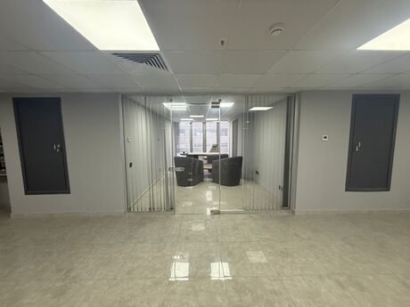 Obyekt - 28 May m. - 3000 m²