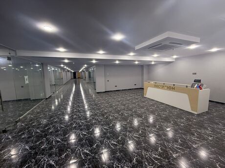 Elan №6117036 - Bakı, 28 May m., 3000 m²