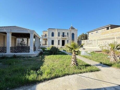 6 otaqlı həyət evi/bağ evi - Bilgəh q. - 400 m²