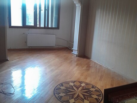 2 otaqlı köhnə tikili - Azadlıq Prospekti m. - 65 m²