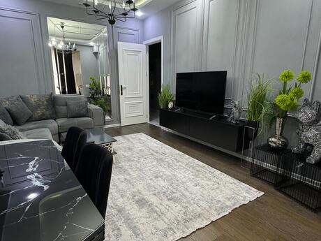 3 otaqlı yeni tikili - Memar Əcəmi m. - 70 m²