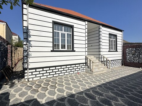 4 otaqlı həyət evi/bağ evi - Ramana q. - 120 m²