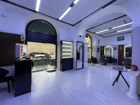 Obyekt - Sahil m. - 220 m²