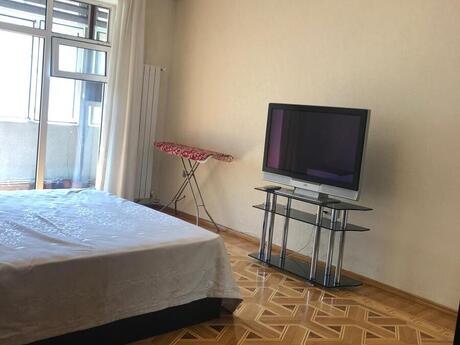 3 otaqlı yeni tikili - Nizami m. - 105 m²