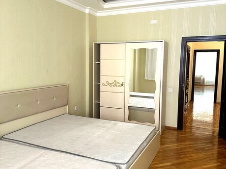 2 otaqlı yeni tikili - Neftçilər m. - 115 m²