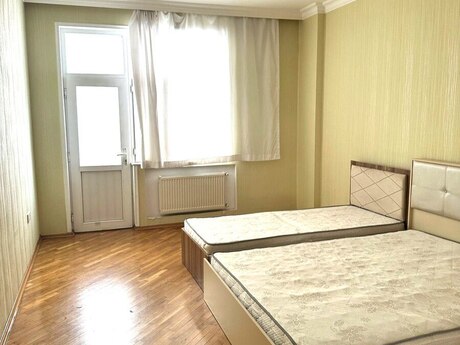 2 otaqlı yeni tikili - Neftçilər m. - 115 m²