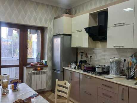 4 otaqlı yeni tikili - 20 Yanvar m. - 141 m²