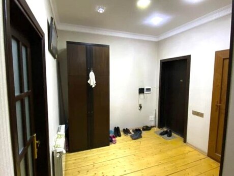 3 otaqlı yeni tikili - Bakıxanov q. - 87 m²