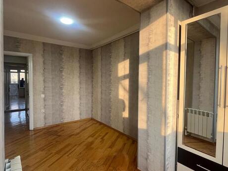 3 otaqlı köhnə tikili - Avtovağzal m. - 50 m²