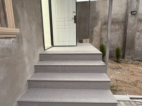 3 otaqlı həyət evi/bağ evi - Buzovna q. - 96 m²