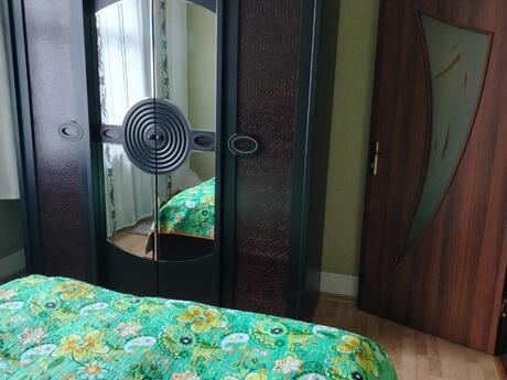 3 otaqlı köhnə tikili - Nəsimi m. - 80 m²