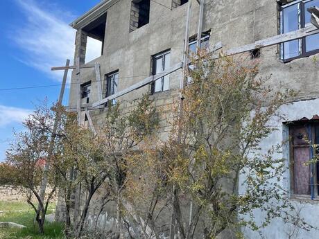 6-комн. дом/дача - пос. Новханы - 200 м²