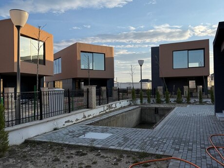 5 otaqlı həyət evi, 510 m², Sea Breeze: 935 000 ₼ 5
