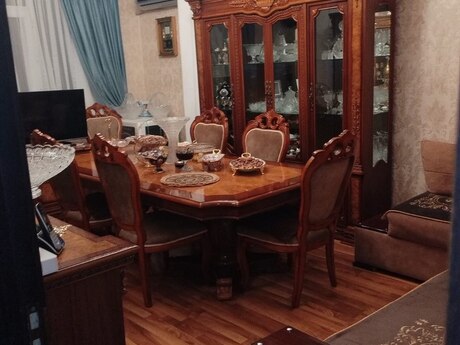 2 otaqlı yeni tikili - Bakıxanov q. - 80 m²
