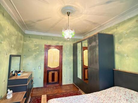 2 otaqlı köhnə tikili - Bakıxanov q. - 65 m²