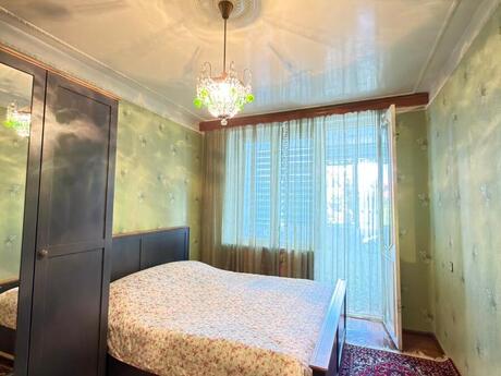 2 otaqlı köhnə tikili - Bakıxanov q. - 65 m²