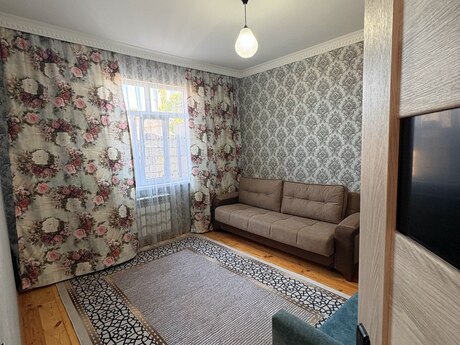 4 otaqlı həyət evi/bağ evi - Xırdalan - 100 m²
