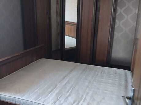 2 otaqlı köhnə tikili - Yeni Günəşli q. - 55 m²