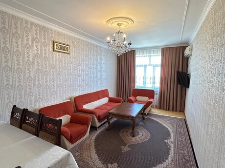 5 otaqlı köhnə tikili - Yeni Günəşli q. - 110 m²