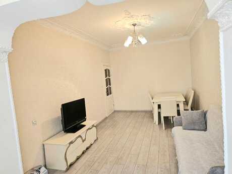 3 otaqlı köhnə tikili - Gənclik m. - 87 m²