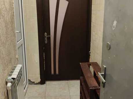 2 otaqlı köhnə tikili - Memar Əcəmi m. - 50 m²