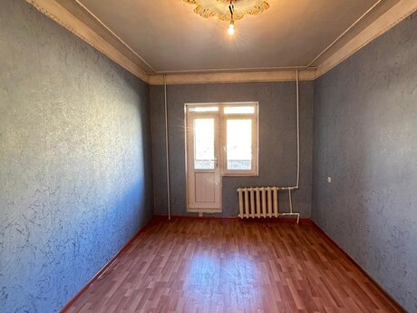 2 otaqlı köhnə tikili - Yeni Günəşli q. - 55 m²