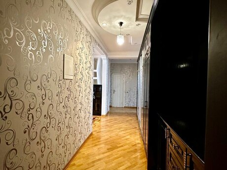 3 otaqlı yeni tikili - Memar Əcəmi m. - 155 m²