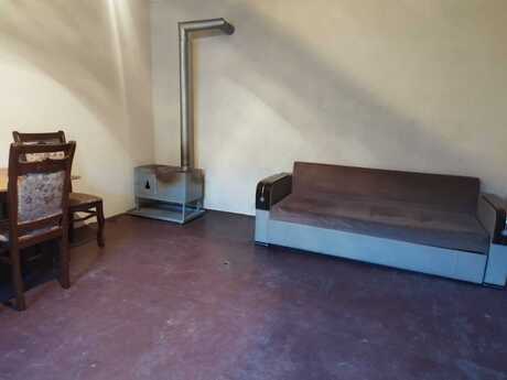 3 otaqlı köhnə tikili - Həzi Aslanov q. - 130 m²