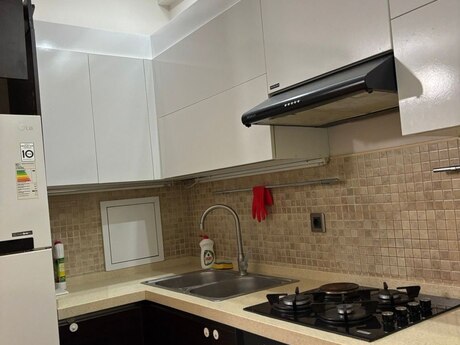 2 otaqlı yeni tikili - Memar Əcəmi m. - 55 m²