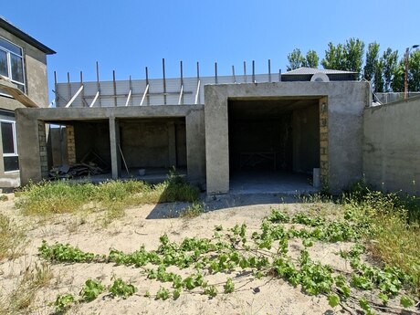 5 otaqlı həyət evi/bağ evi - Görədil q. - 220 m²