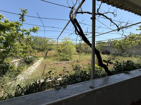 5 otaqlı həyət evi/bağ evi - Nardaran q. - 200 m²