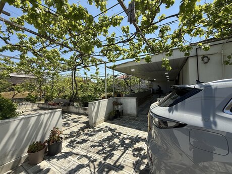 5 otaqlı həyət evi/bağ evi - Nardaran q. - 200 m²