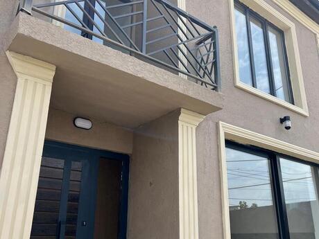 8 otaqlı həyət evi/bağ evi - Digah q. - 280 m²