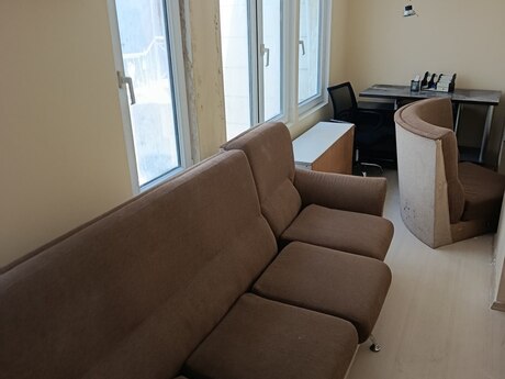 2-комн. офис - м. Сахил - 45 м²