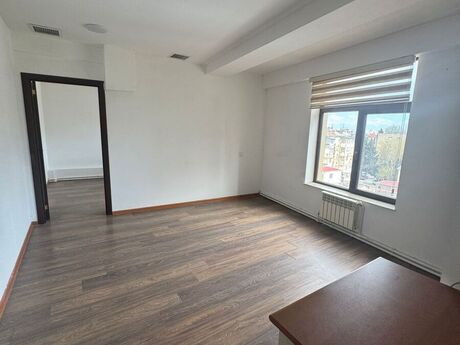 2-комн. офис - Наримановский  р. - 35 м²