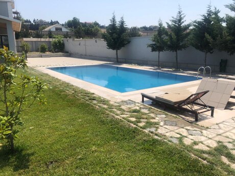6 otaqlı həyət evi/bağ evi - Görədil q. - 280 m²
