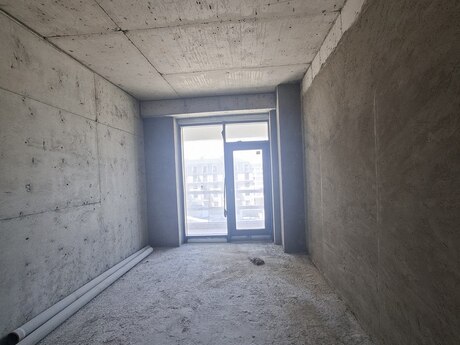 4 otaqlı yeni tikili - Ağ şəhər q. - 281 m²