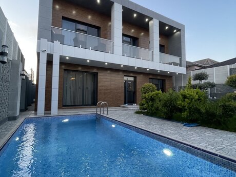4 otaqlı həyət evi/bağ evi - Buzovna q. - 300 m²