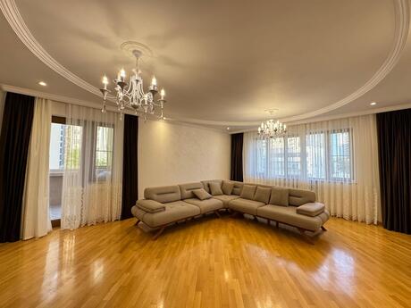 Elan №6117491 - Bakı, Şah İsmayıl Xətai m., 4 otaqlı, 150 m², 4/18 mərtəbə