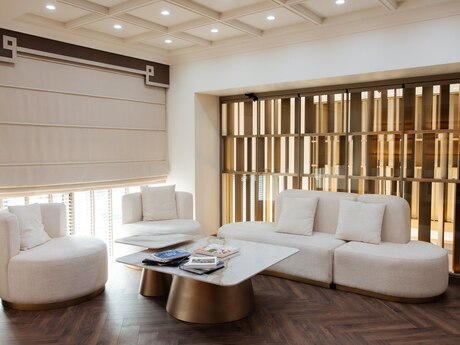 Obyekt - Ağ şəhər q. - 213 m²