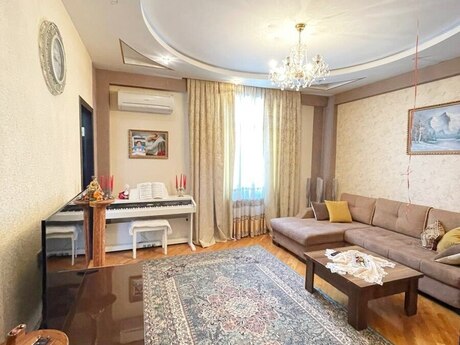 3 otaqlı yeni tikili - İnşaatçılar m. - 72 m²