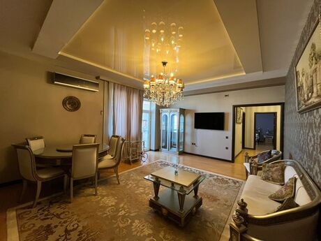 3 otaqlı yeni tikili - 8 Noyabr m. - 120 m²