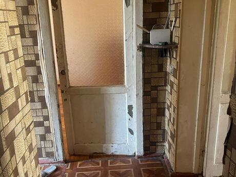 3 otaqlı köhnə tikili - İnşaatçılar m. - 50 m²