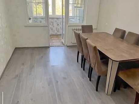 3 otaqlı köhnə tikili - Xalqlar Dostluğu m. - 55 m²