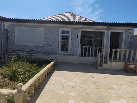 4 otaqlı həyət evi/bağ evi - Hövsan q. - 120 m²