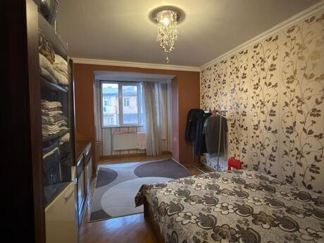 3 otaqlı köhnə tikili - Nizami m. - 80 m²