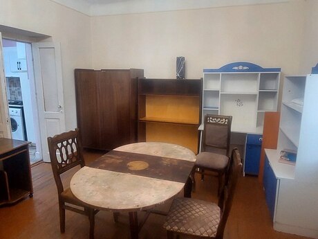 2 otaqlı köhnə tikili - Nəsimi r. - 65 m²