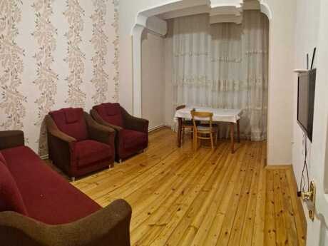 2 otaqlı köhnə tikili - Gənclik m. - 55 m²
