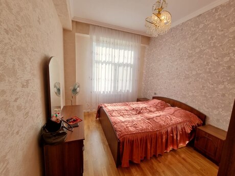 2 otaqlı yeni tikili - Elmlər Akademiyası m. - 65 m²
